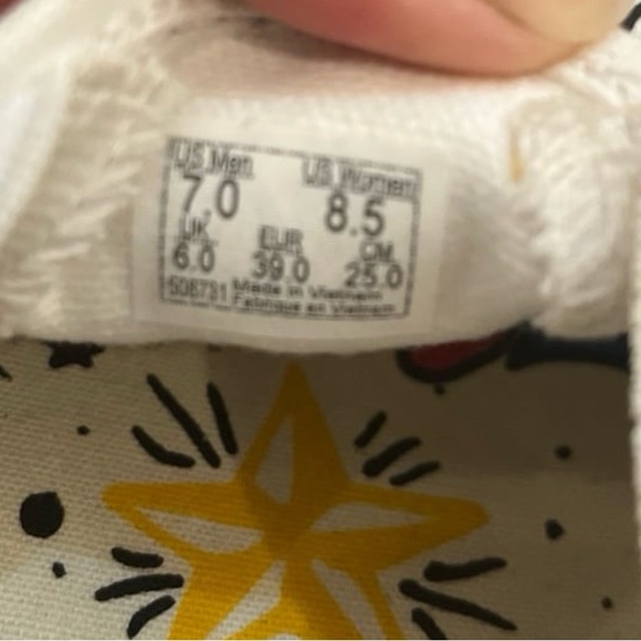 Vans - Picture 2 of 3